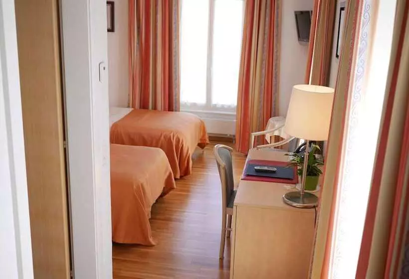 ホテル Auberge Aux Deux Sapins