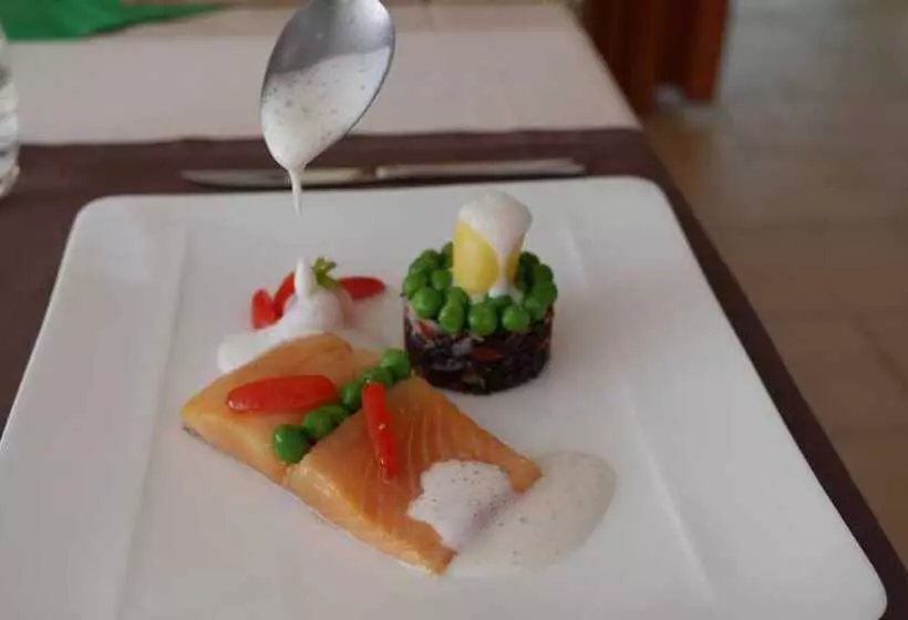 ホテル Auberge Aux Deux Sapins