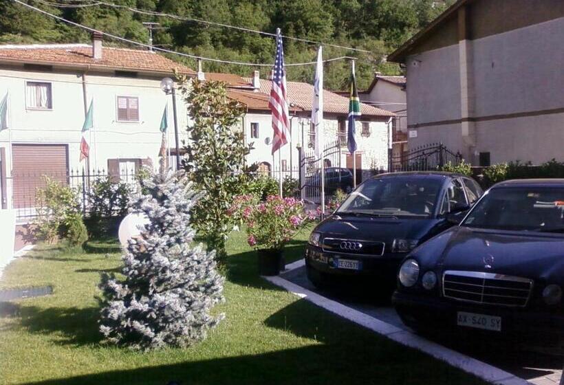 בית מלון כפרי De Meis