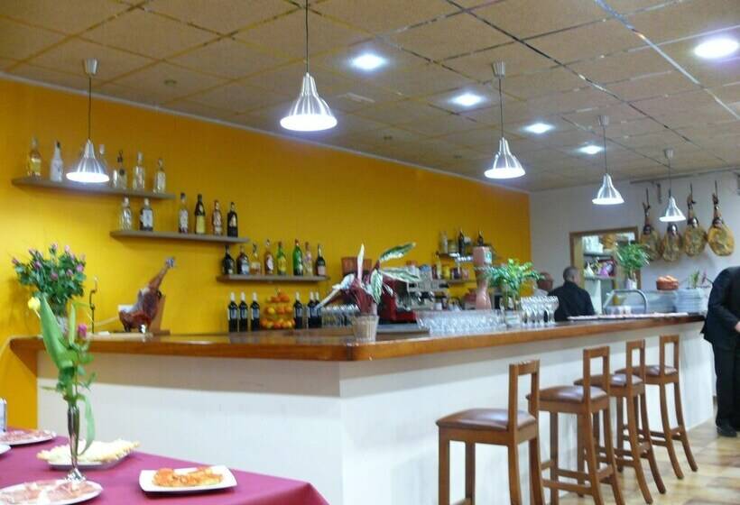 فندق Hospederia Rural Los Balcones