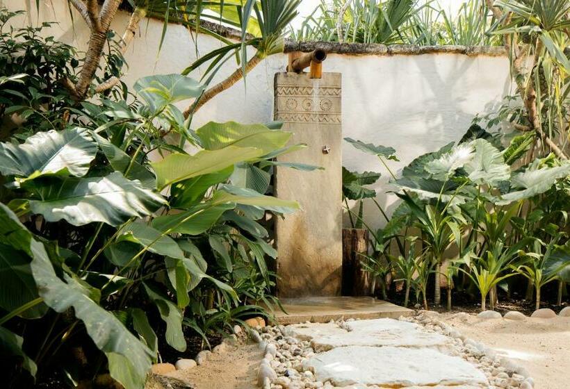 Nihi Sumba Member Leading Hotels Of The World