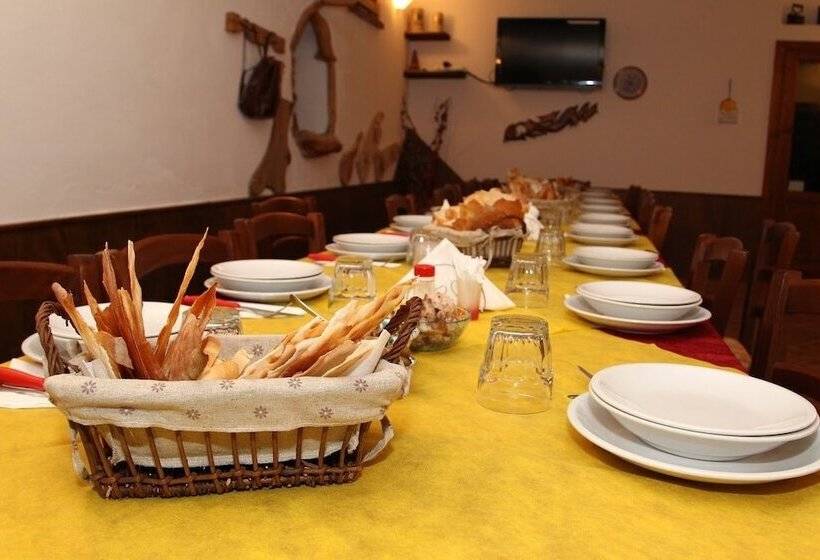 בית מלון כפרי Agriturismo B&b Sa Inza