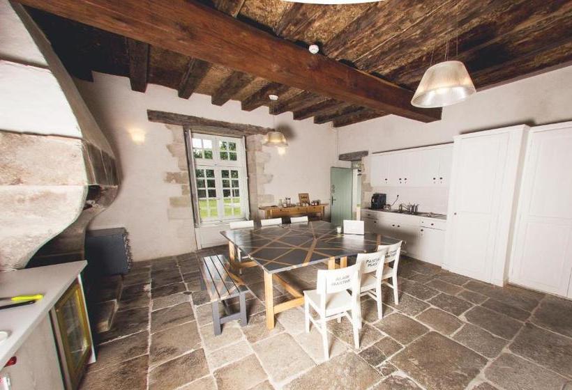 酒店 Surprenantes Château Du Pé