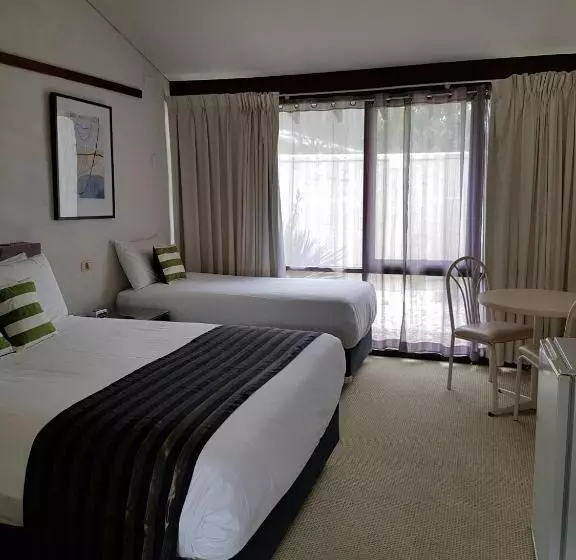 モーテル The Apple Inn