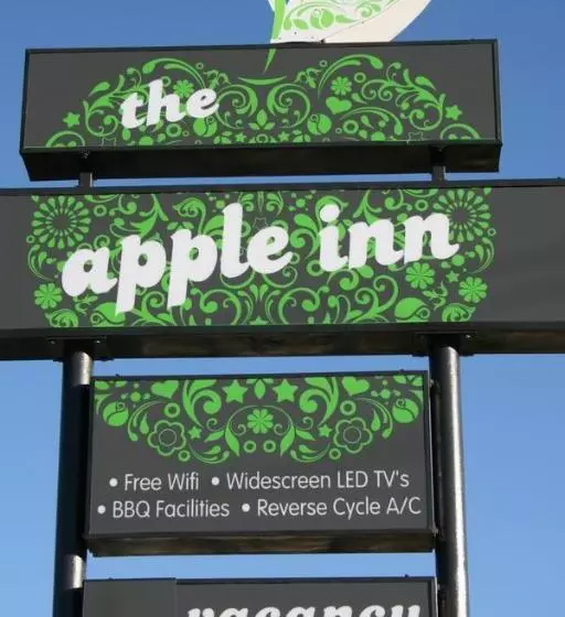 モーテル The Apple Inn