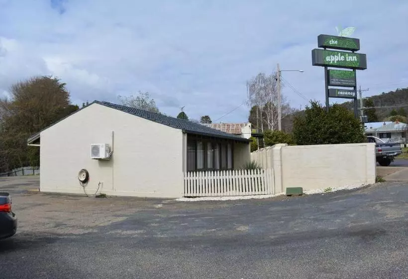 モーテル The Apple Inn