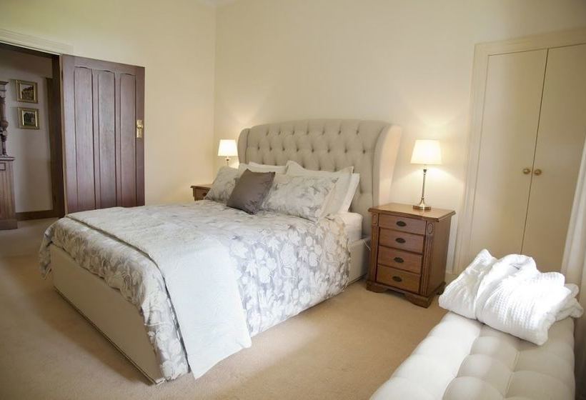 膳宿费 Beauchamp House