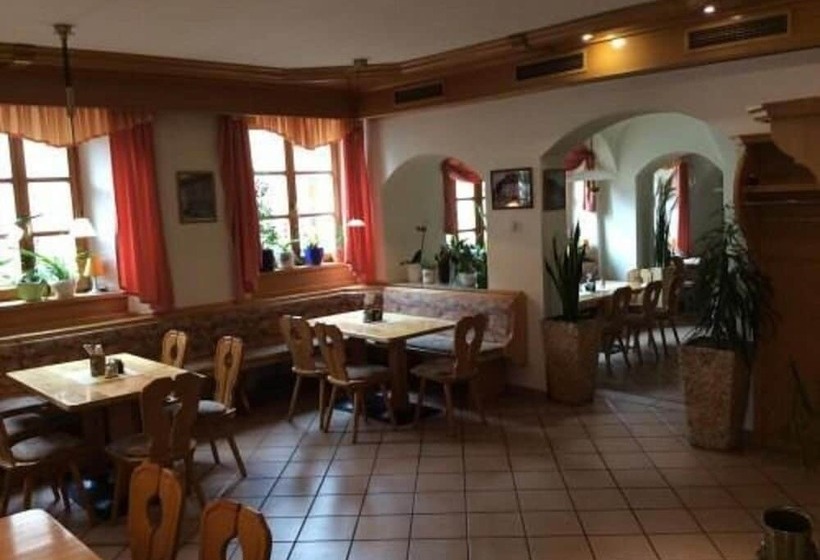 Pensão Gasthof Zum Goldenen Löwen