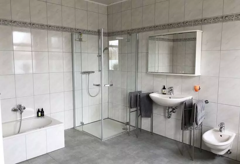 Majatalo Gästezimmer Brackel