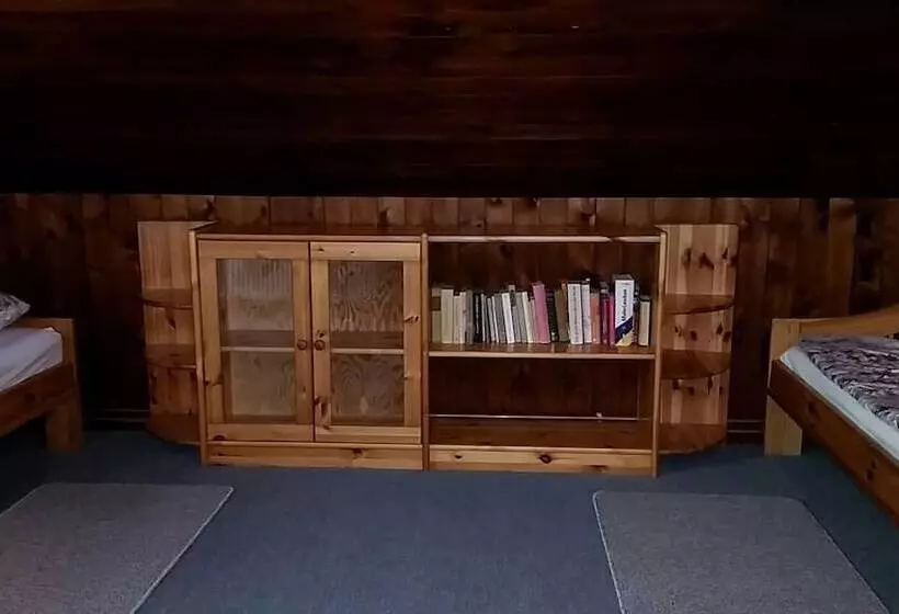 ペンション Haus Tonart