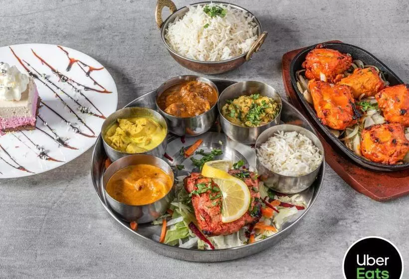 Majatalo Le Fauverney Lodge