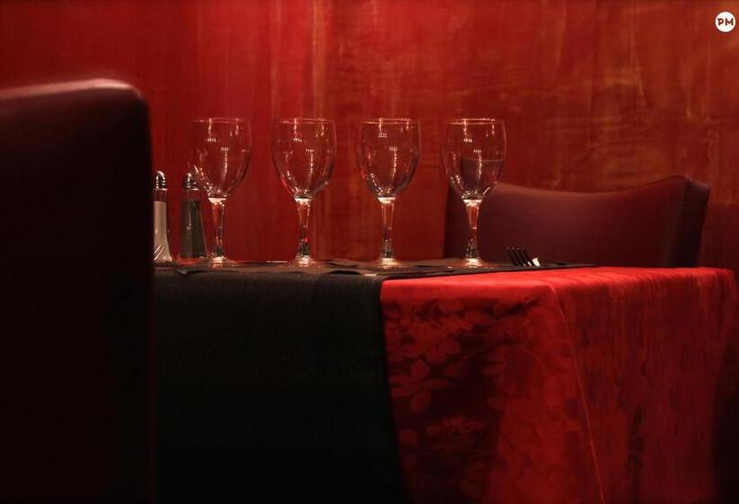 Pensiune Le Fauverney Lodge