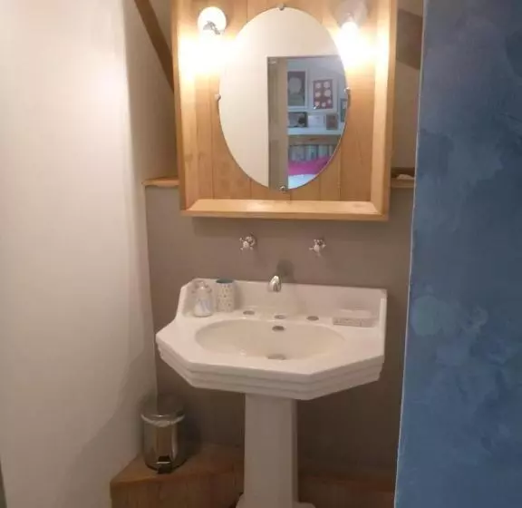 Majatalo Les Terrasses De Bessou