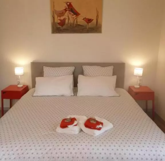 Majatalo Les Terrasses De Bessou