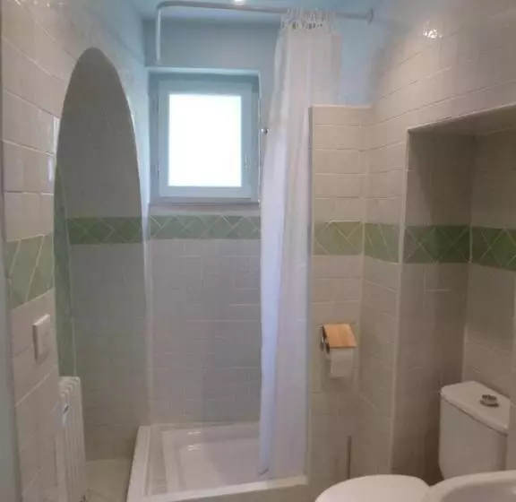 Majatalo Les Terrasses De Bessou