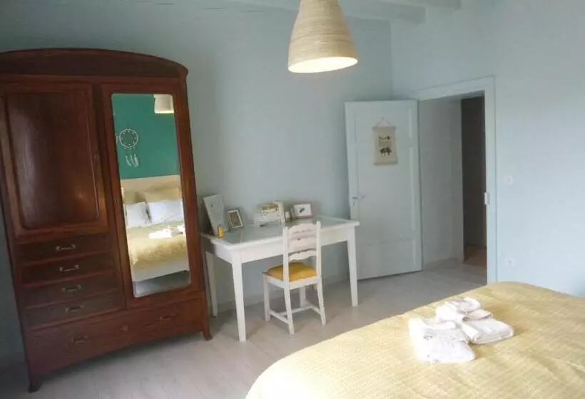 Majatalo Les Terrasses De Bessou