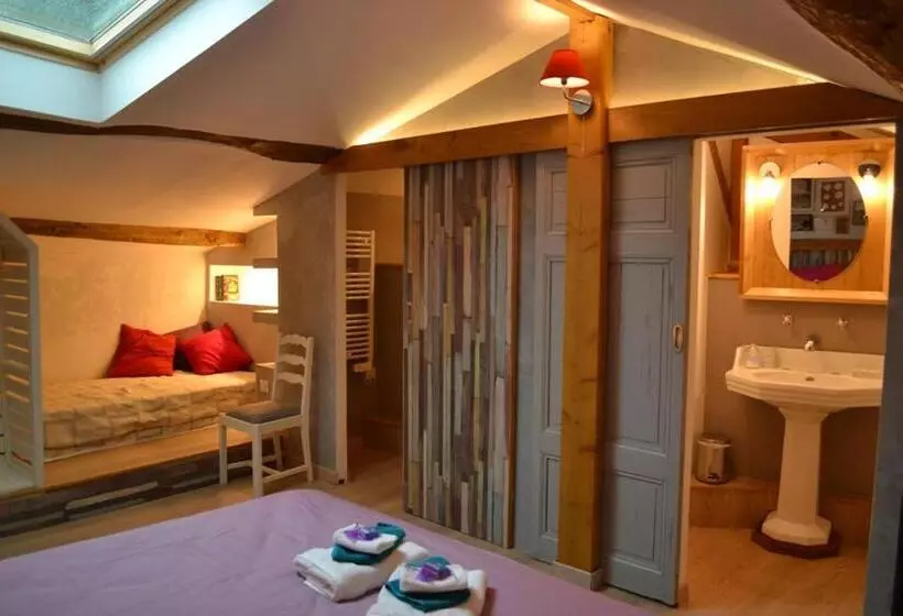 Majatalo Les Terrasses De Bessou