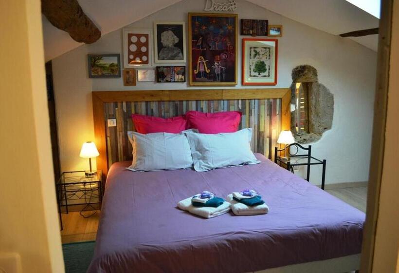 פנסיון Les Terrasses De Bessou