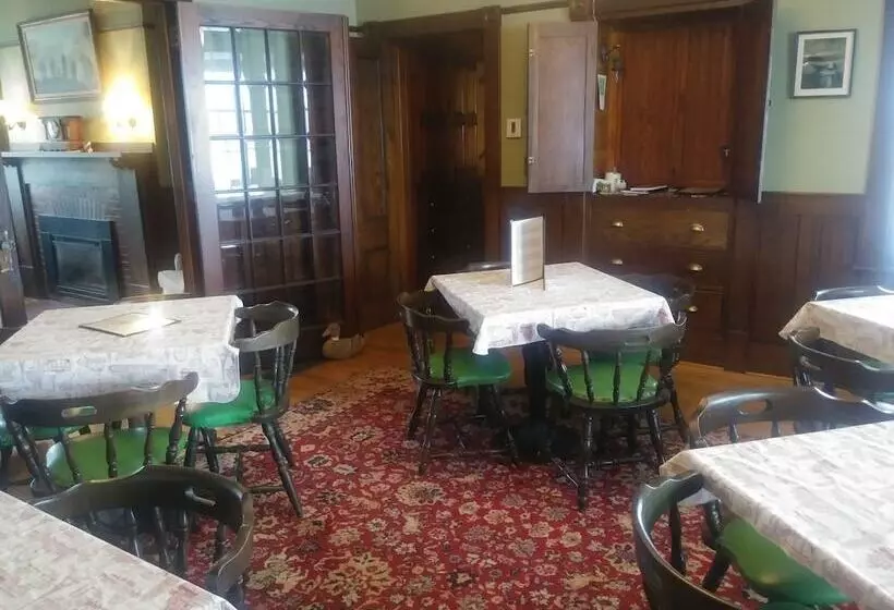 Steamers Bed & Breakfast