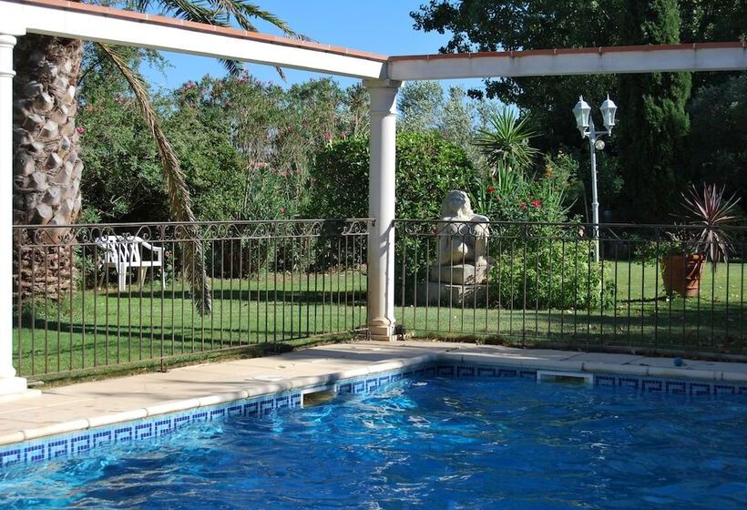 Bed and Breakfast Chambre D Hotes Les Alicantes