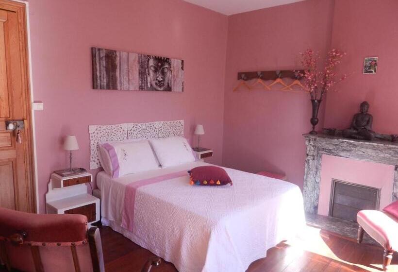 Bed and Breakfast Le Patio Des Senteurs