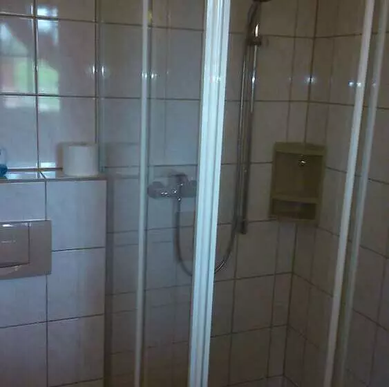 Hotelli Ferienwohnung Brunow In Der Natur Zuhause