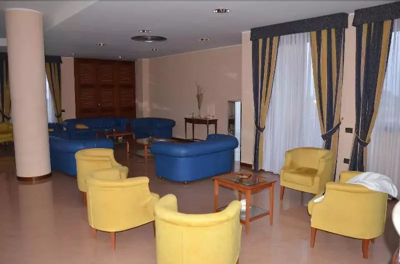 ホテル Villa Cirigliano