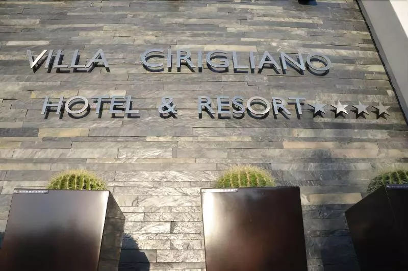ホテル Villa Cirigliano