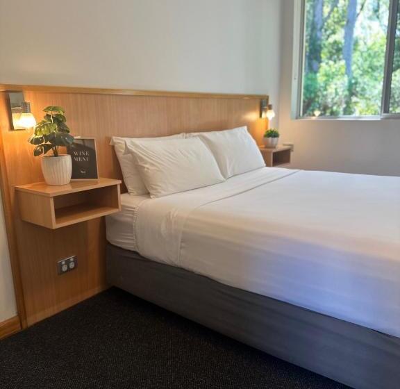 מוטל Bull And Bush