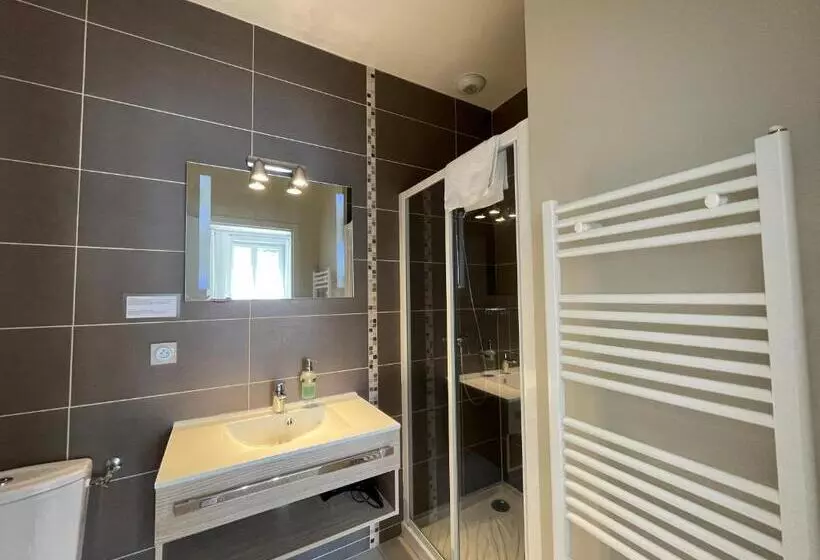 Majatalo Auberge Du Chasseur