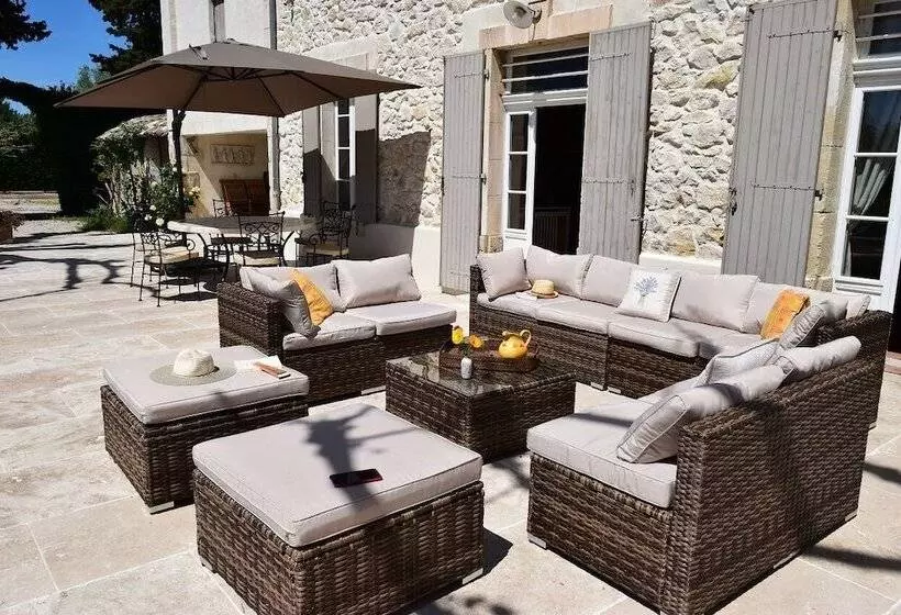 ペンション La Bastide Des Amouriers