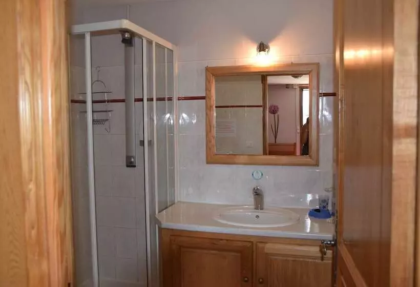 Majatalo La Ferme De L'hom