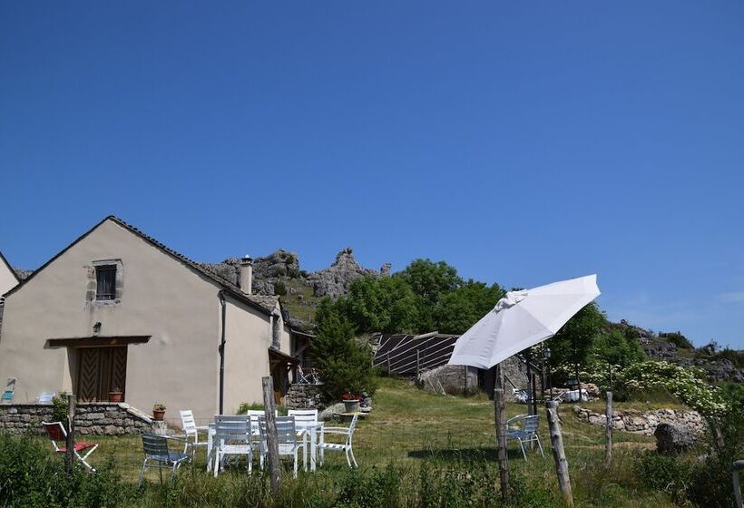 פנסיון La Ferme De L'hom