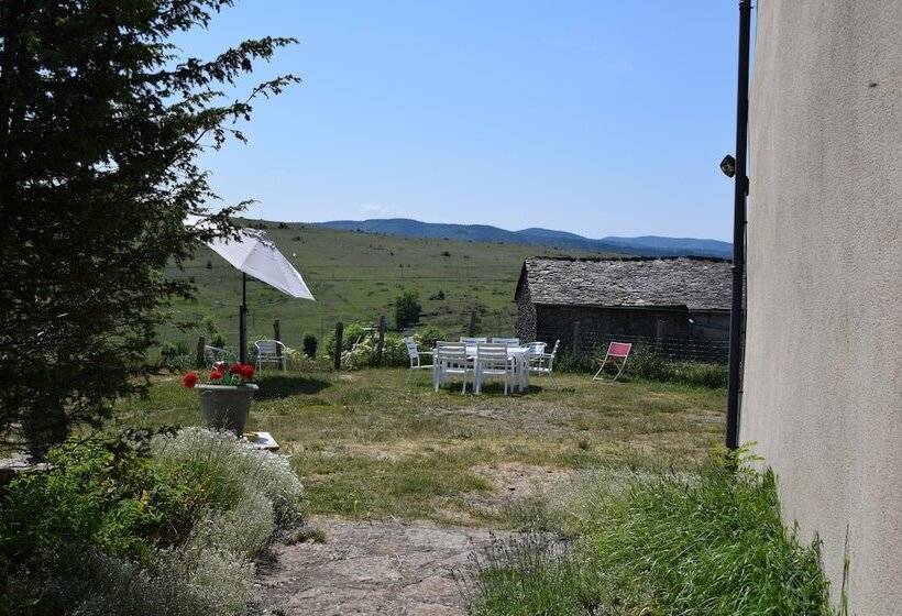 פנסיון La Ferme De L'hom