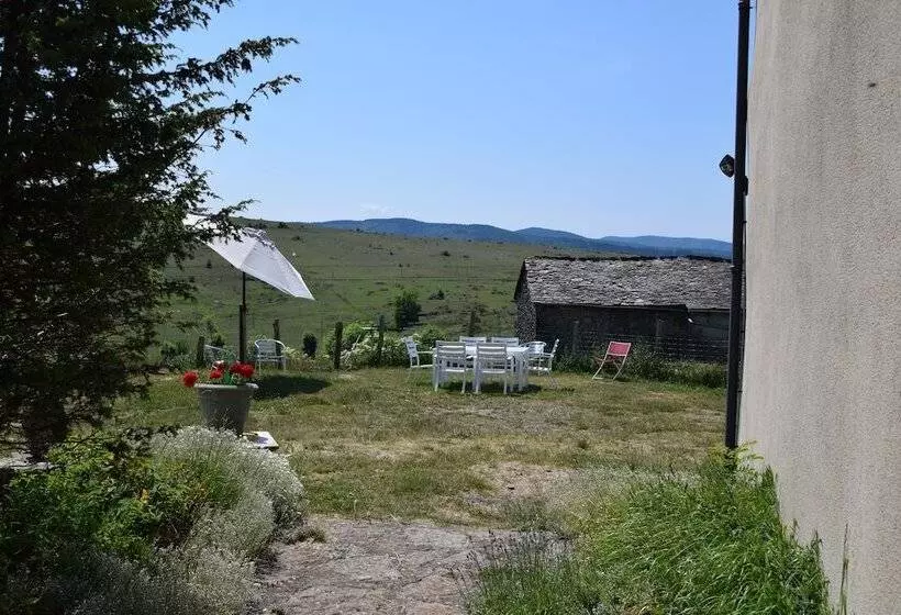 Majatalo La Ferme De L'hom