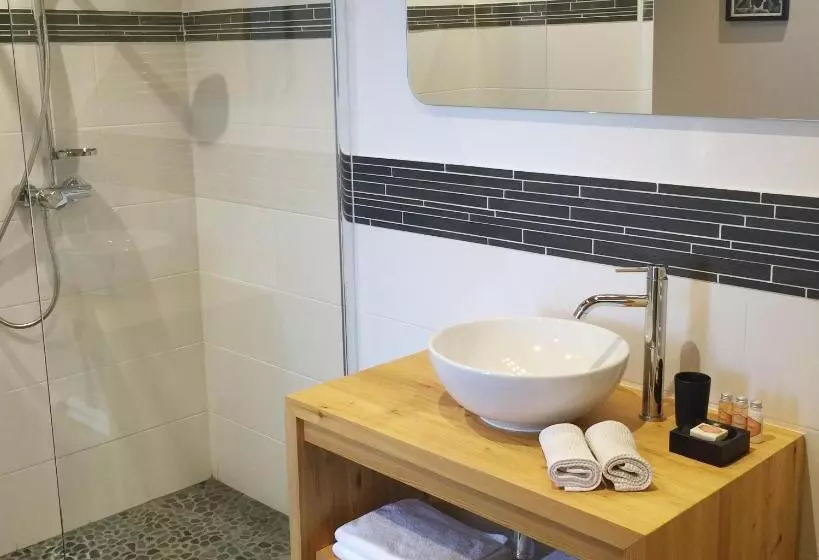 Majatalo La Maison Abeil