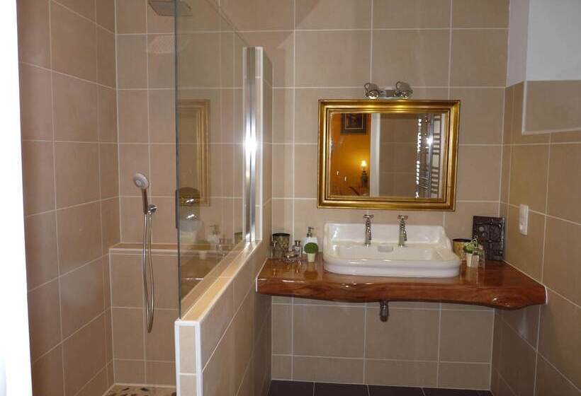 膳宿费 Le Point D'orgue