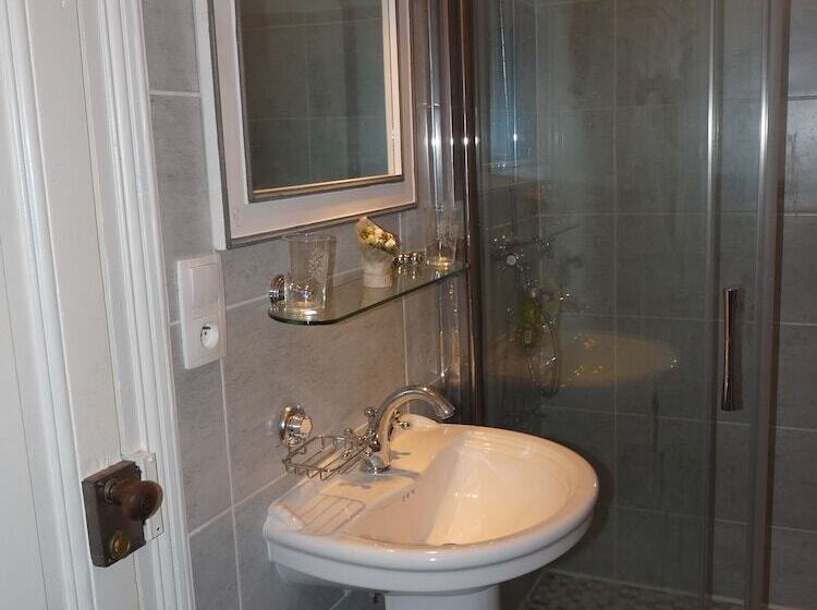 膳宿费 Le Point D'orgue