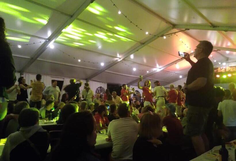 פנסיון Viella Vacances