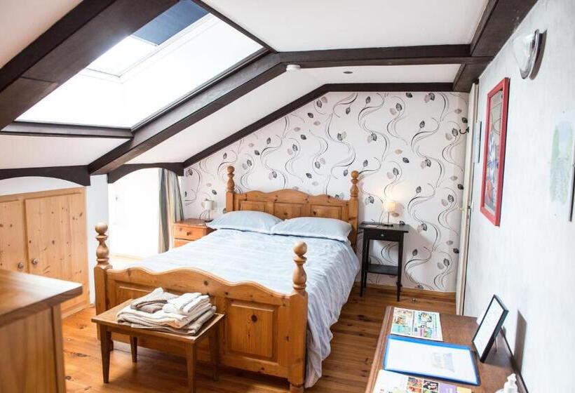 פנסיון Viella Vacances