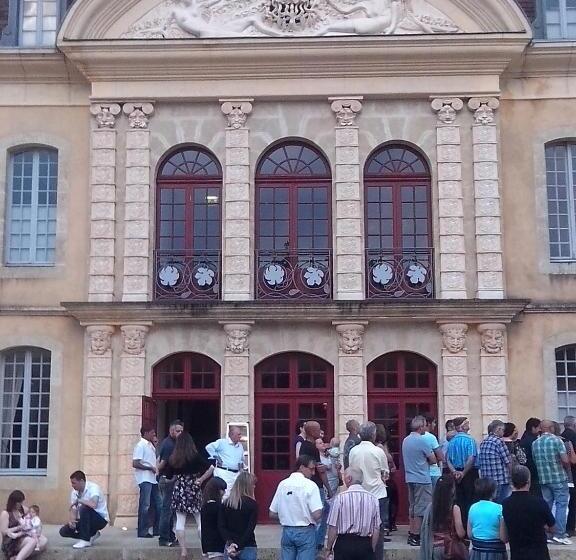 פנסיון Viella Vacances