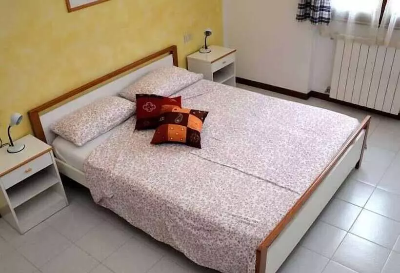 レジデンス Apartments Casa Katia