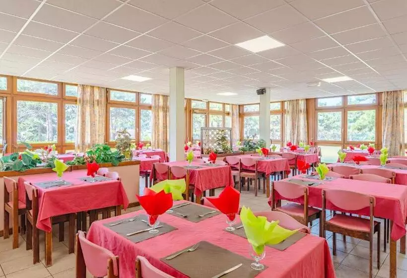 Lomakeskus Azureva Hauteville Sur Mer