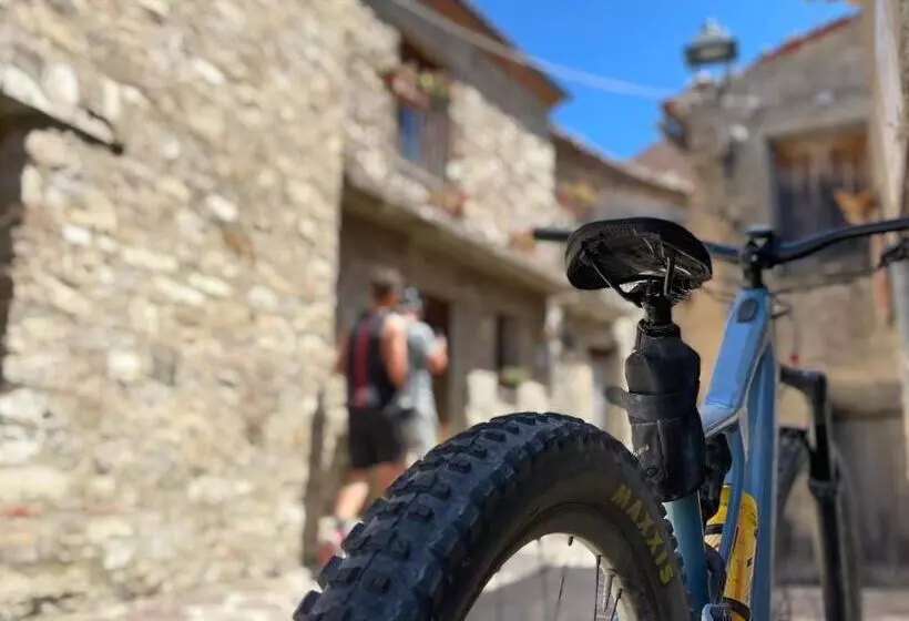 Aamiaismajoitus (B&B) Casa Dell Escursionista