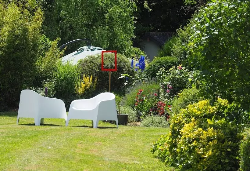 Aamiaismajoitus (B&B) Chambres D Hotes La Bruyere