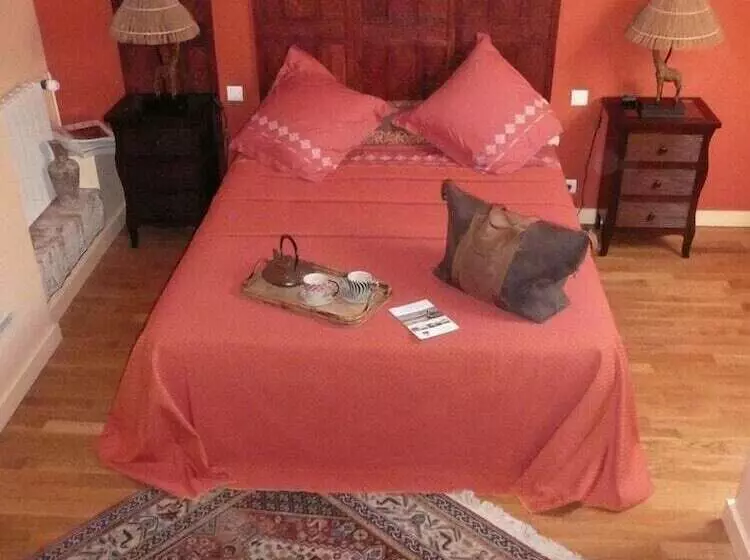 Aamiaismajoitus (B&B) Chambres D Hotes La Bruyere