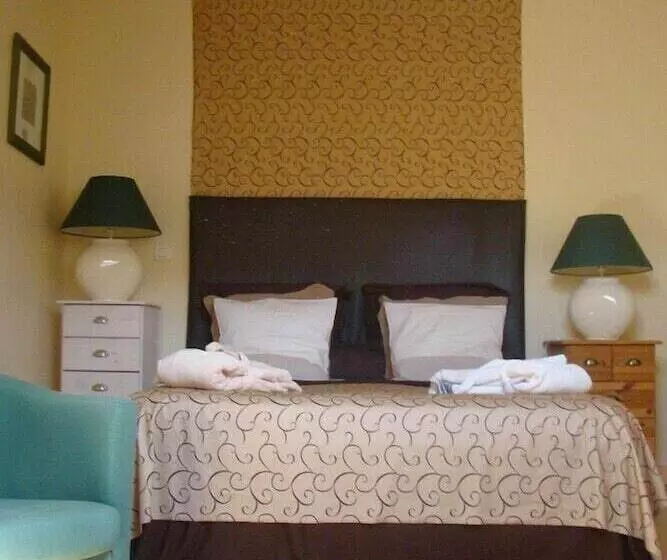 Aamiaismajoitus (B&B) Chambres D Hotes La Bruyere