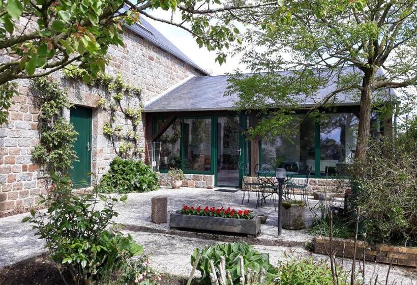 ベッドアンドブレックファースト Clos Martin