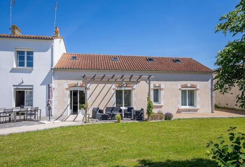 مبيت وإفطار Les Cagouilles