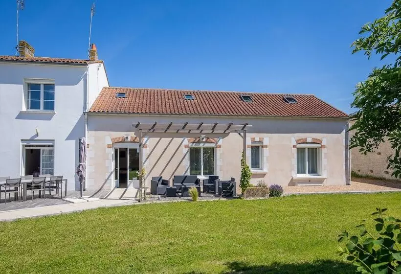 Aamiaismajoitus (B&B) Les Cagouilles